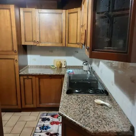 Chalet Sa End My Sellano